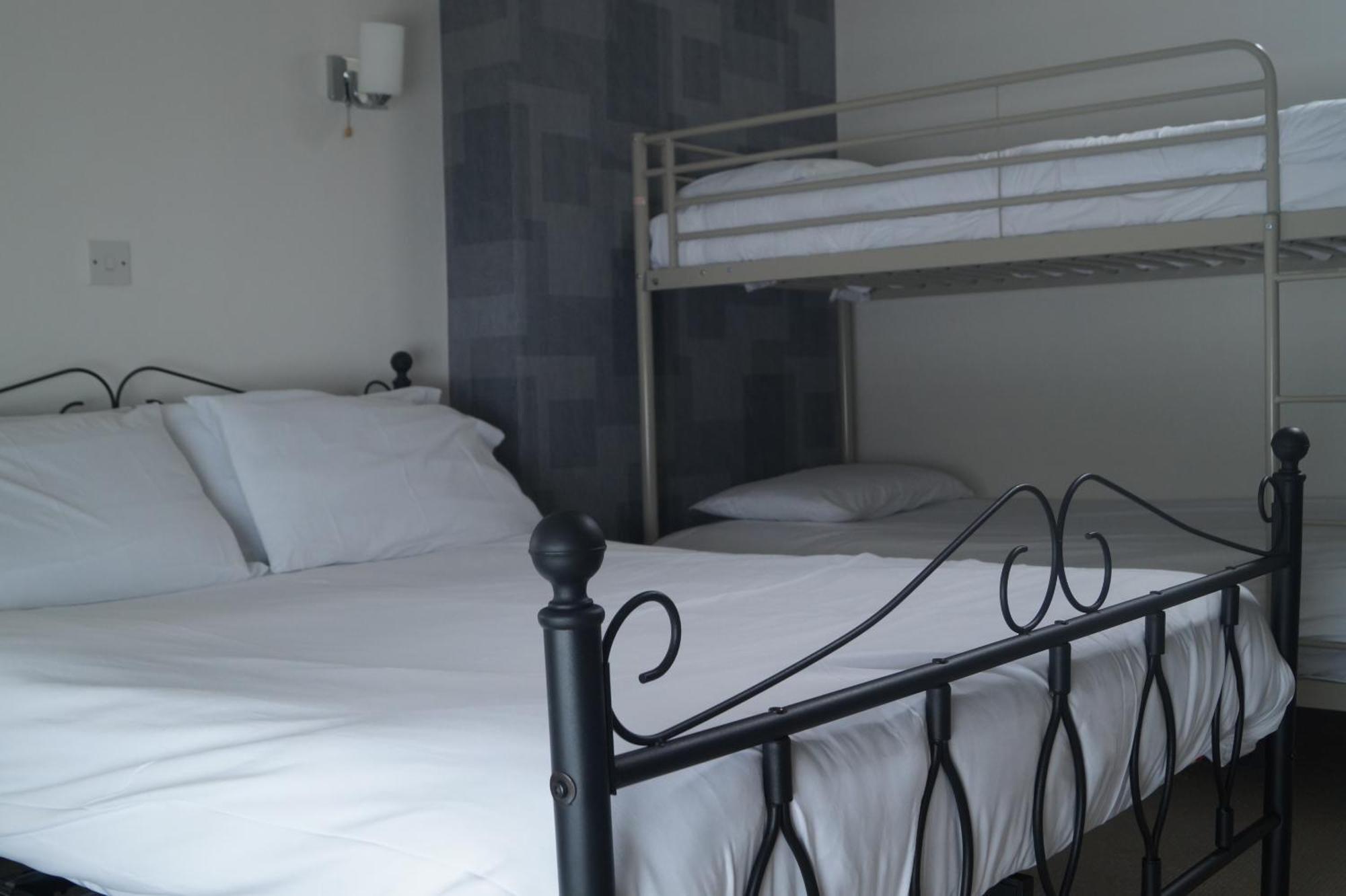 Quadruple Room with Bath